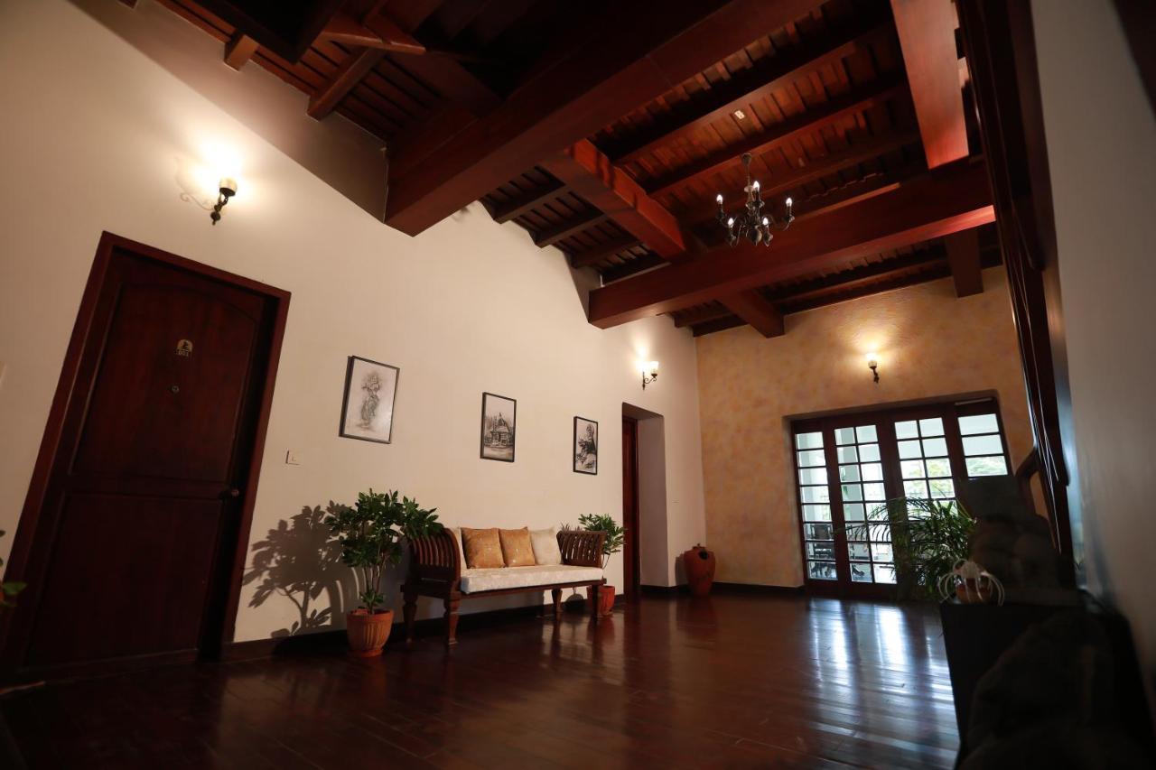 อมฤตรา เดอะ ปูวาธ บีชฟรอนต์ เฮอริเทจ Hotel Kochi ภายนอก รูปภาพ