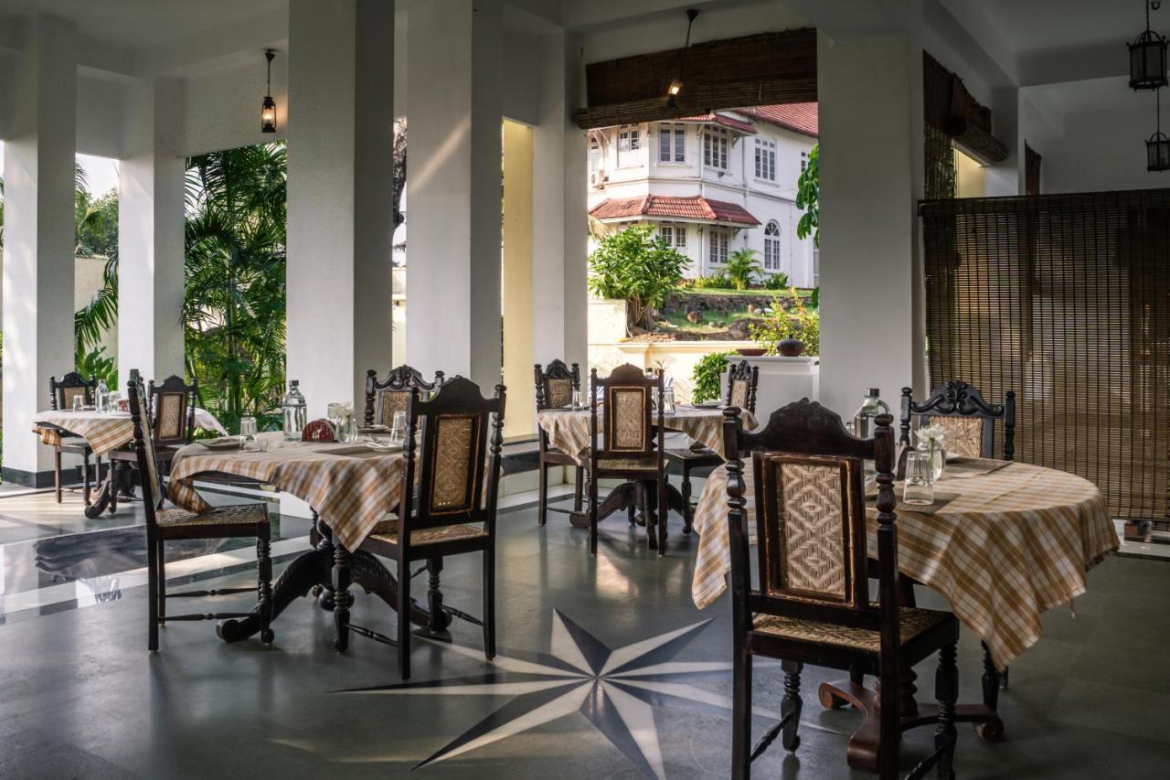 อมฤตรา เดอะ ปูวาธ บีชฟรอนต์ เฮอริเทจ Hotel Kochi ภายนอก รูปภาพ